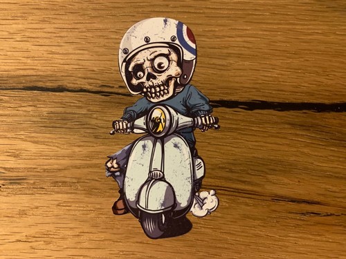 Adesivo vespa skull zombie - adesivo,